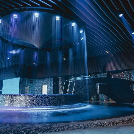 Gradiali Wellness And 팔랑가