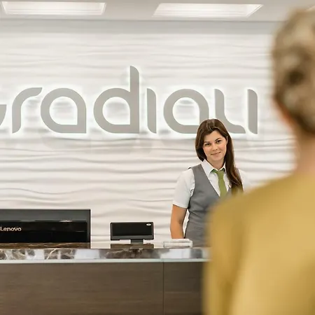 Gradiali Wellness And 4*